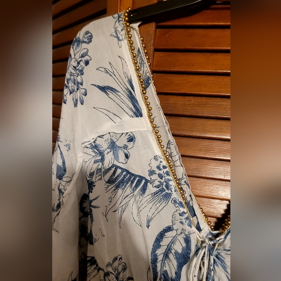 Floral Blue and White Dress - Picture 7 of 8